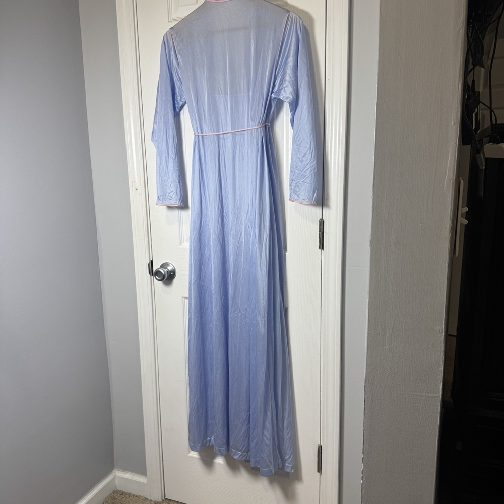 VTG Gilead Blue Pink Peignoir Nightgown Robe Embroidered Appliqué Nylon Small - Picture 4 of 7